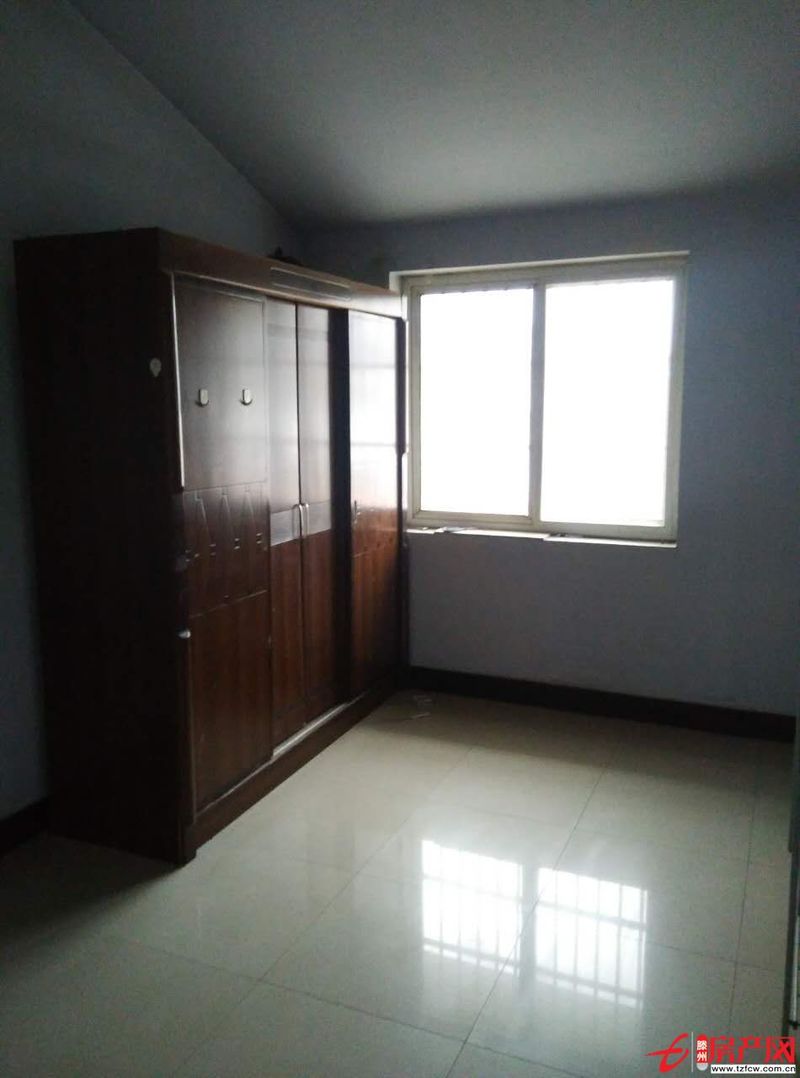 東方明珠，集中供暖，出租