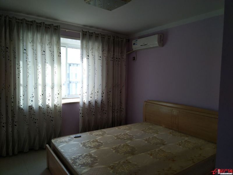 學(xué)區(qū)新房新裝修拎包入住