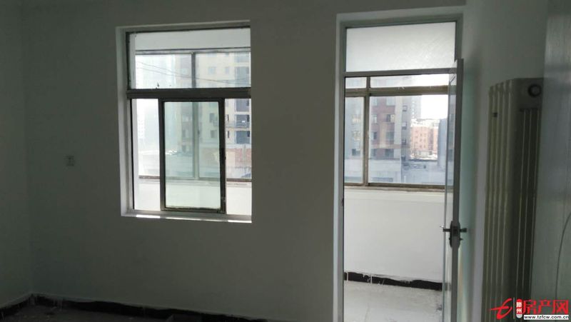 春秋閣七十七平五樓隨時(shí)看房