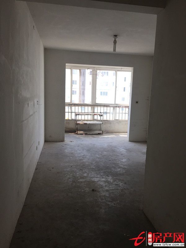 緊靠婦保院新院，是倉(cāng)儲(chǔ)居住的好去處