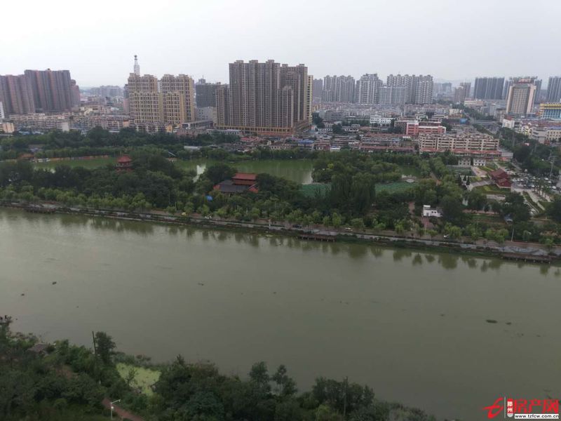 威尼斯一區(qū)，學(xué)區(qū)觀景房出售