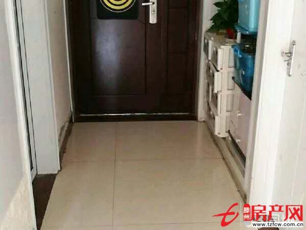 前進(jìn)花園，證滿五年可貸款，上學(xué)方便，帶儲(chǔ)藏室