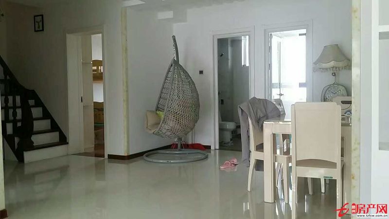 櫻花苑精裝修復式，南北通透，手慢無，全款