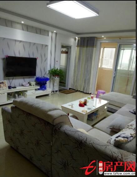 問天三期頂樓，中等裝修，房產(chǎn)證辦理中，需全款