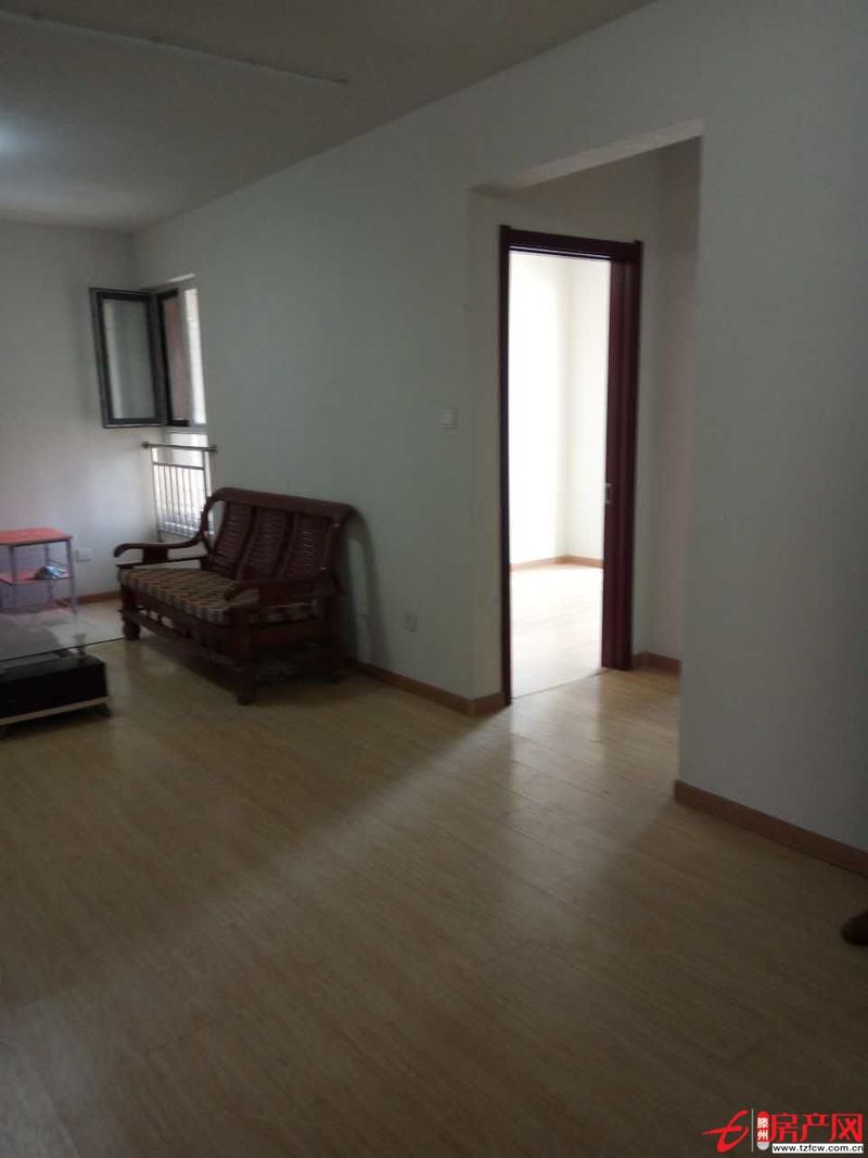 人和天地一室兩廳，干凈衛(wèi)生首次出租