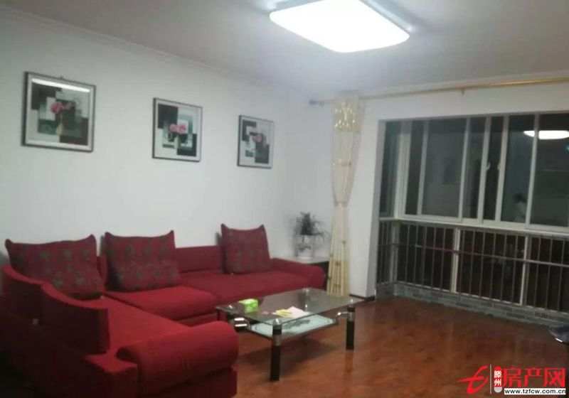 和諧康城，位子小區(qū)環(huán)境，房間衛(wèi)生方面都很好