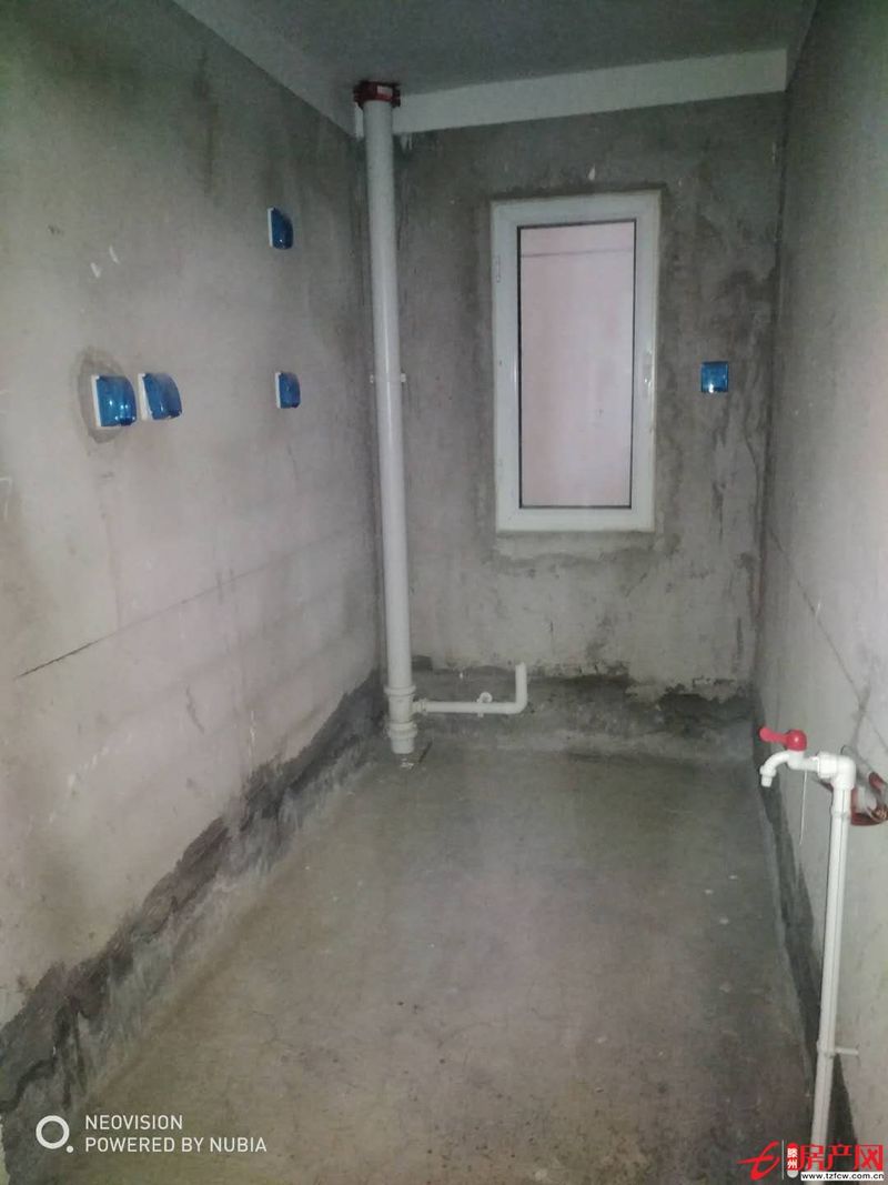 金河灣兩室兩廳，含上房費回遷房