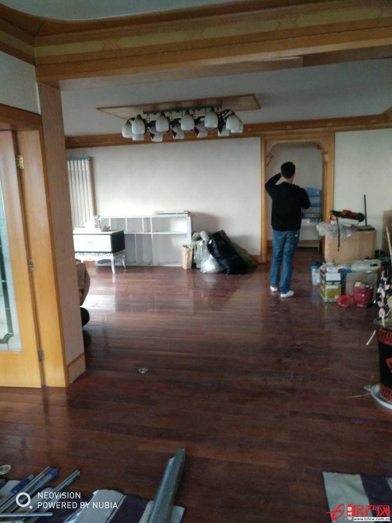 龍泉苑小區(qū)多層二樓大四室支持貸款出售