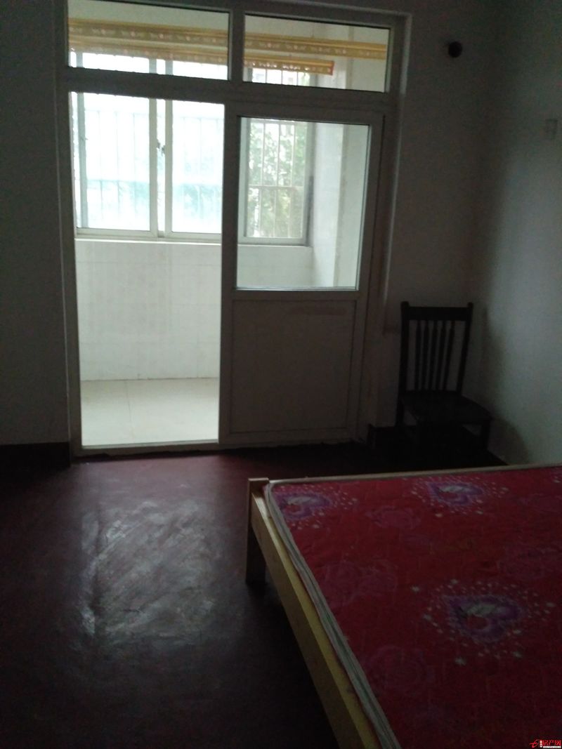 金鑫花園兩室一廳