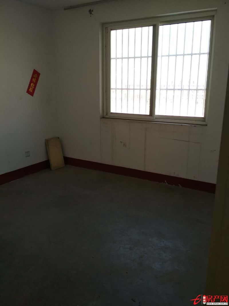 金城花園三室一廳