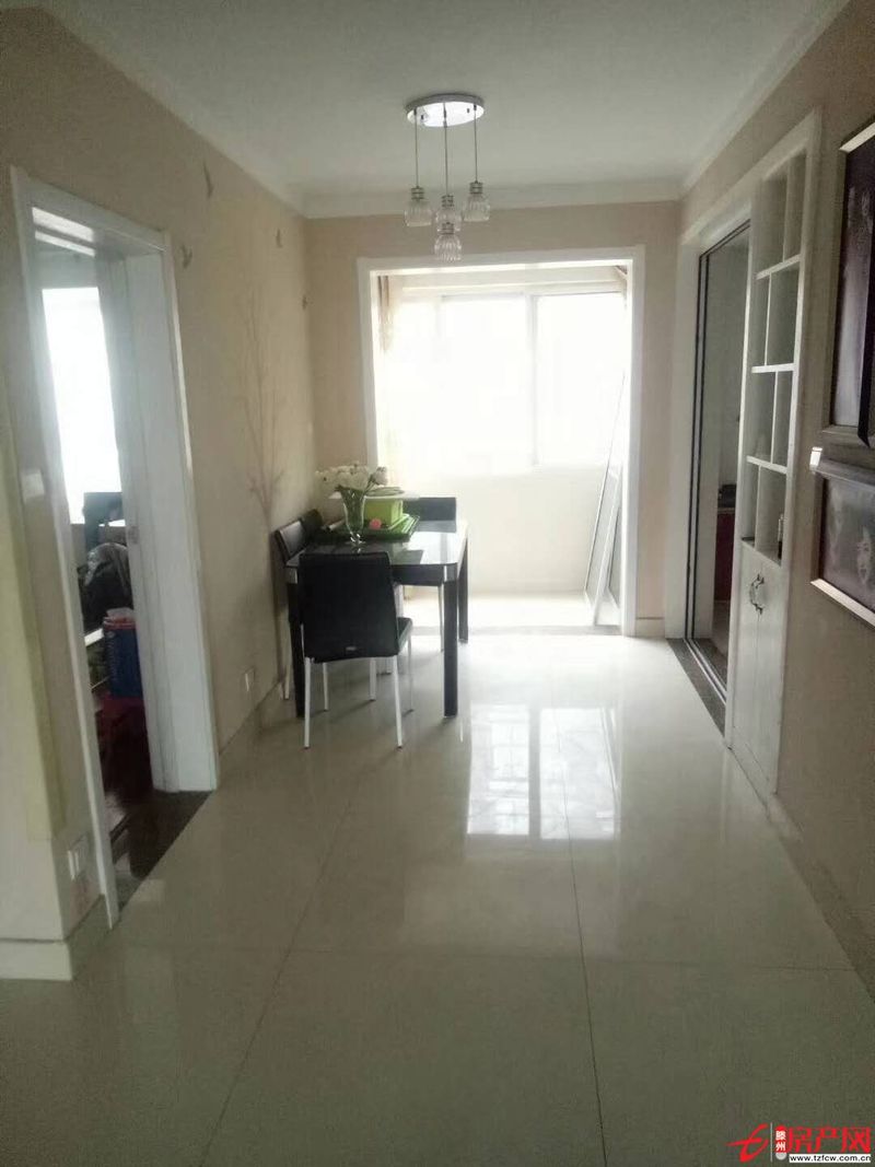 遠航國際東區(qū)精裝修證滿二