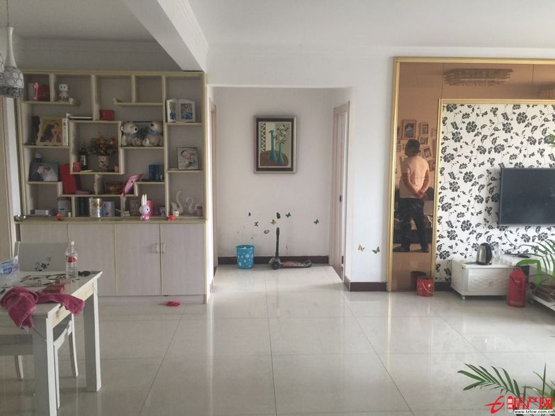 清河尚城三室二廳，含儲藏室，可貸款