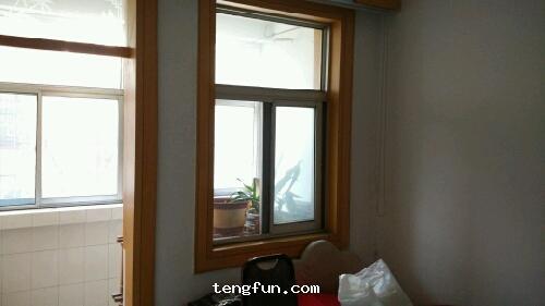 龍門住宅組團(tuán)杏壇廣場(chǎng)旁