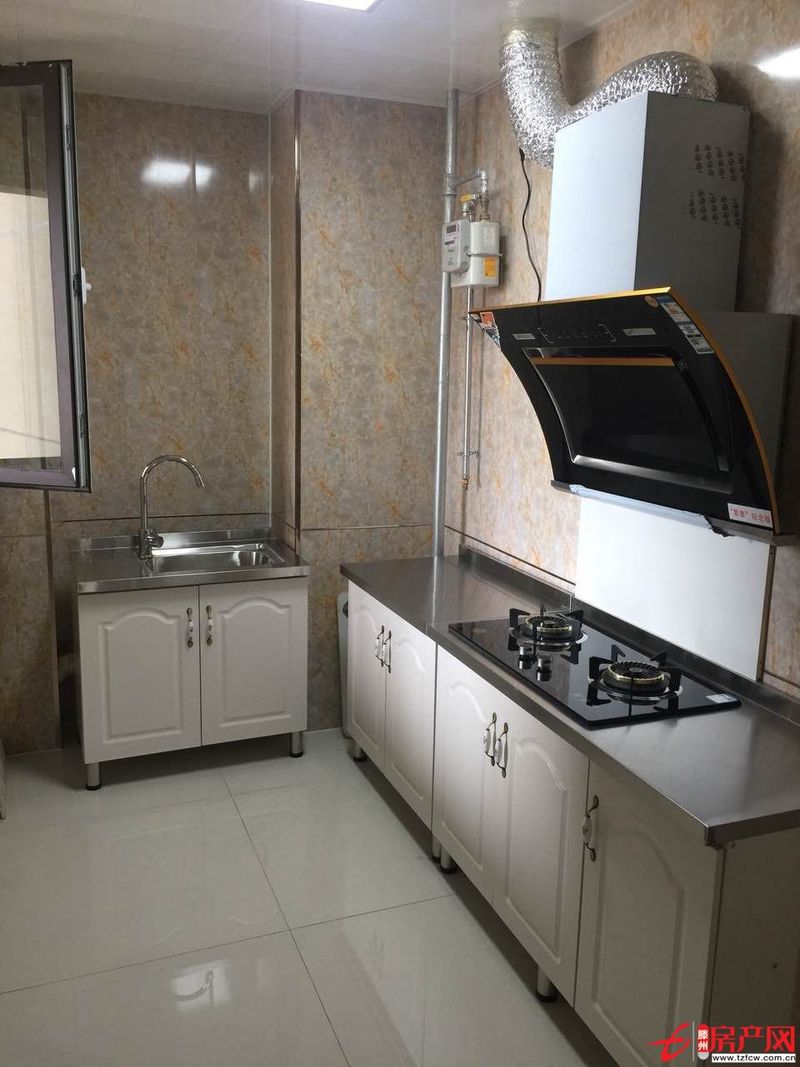 精裝修拎包入住的學(xué)區(qū)房