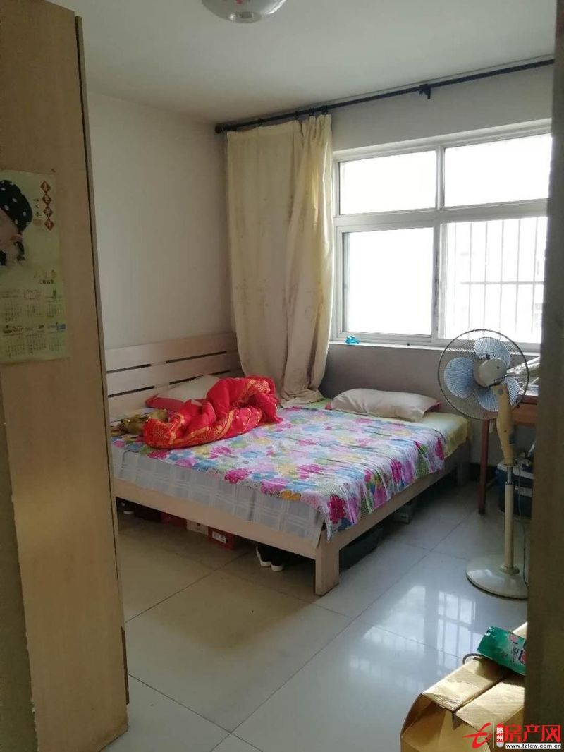 大同花園，3室1廳，北辛學(xué) 區(qū)，精裝，滿五，可貸，送儲藏室