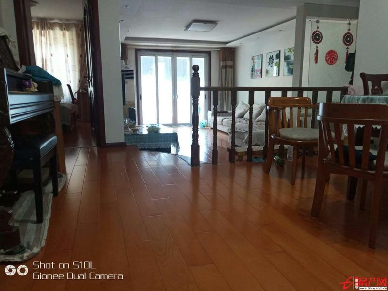 貴和世紀佳苑，精裝3房，兩室一廳向陽，送全部家具家電，送儲