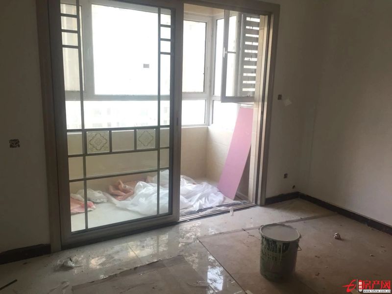 人和天地+精裝+帶儲(chǔ)藏室+可壓尾款+僅售78.8萬(wàn)