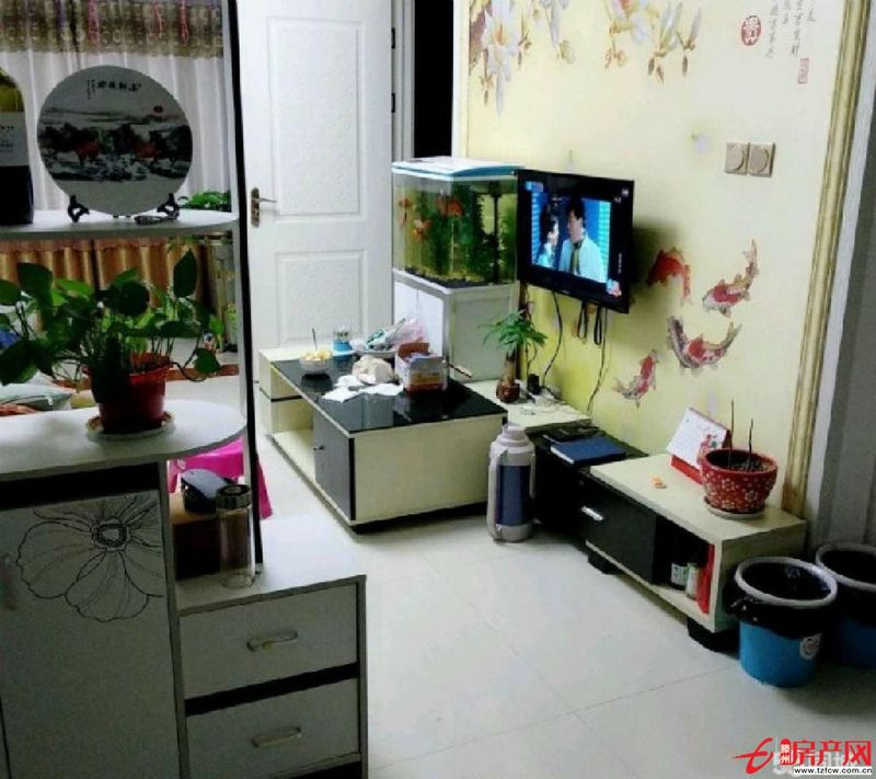 涵翠苑C區(qū)+精裝兩室+可以分期40萬+高層一樓