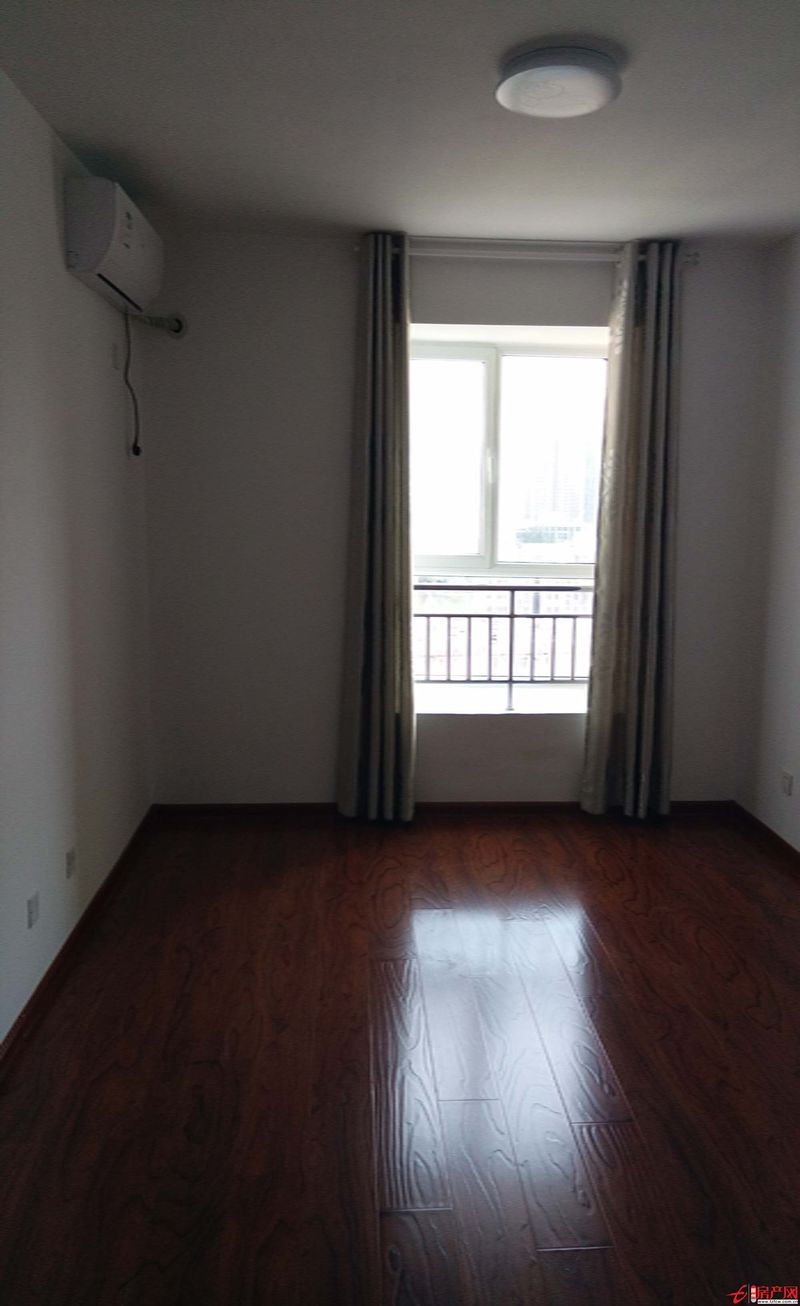 金河灣（新房出租、寬敞明亮、住著舒坦）