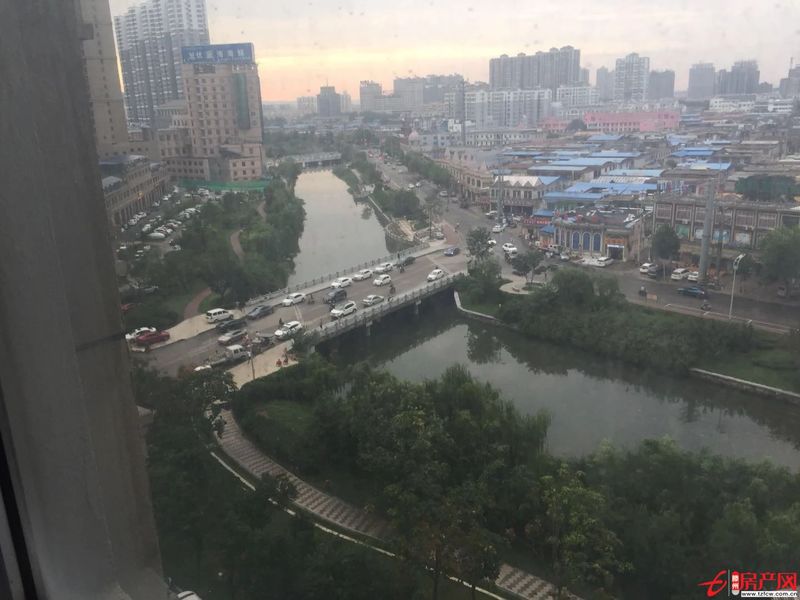 愛家豪庭沿河觀景+新裝修+支持貸款+大三室+僅售116萬(wàn)