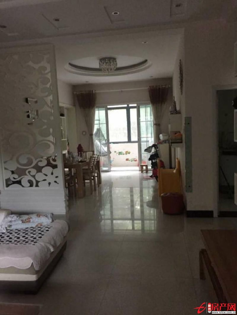 濱江3期+精裝修+產(chǎn)證滿5+可以貸款+大三室