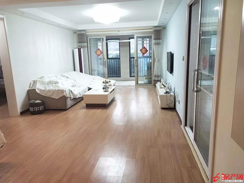 緹香郡大2室大2廳精裝修，新房未住拎包入住