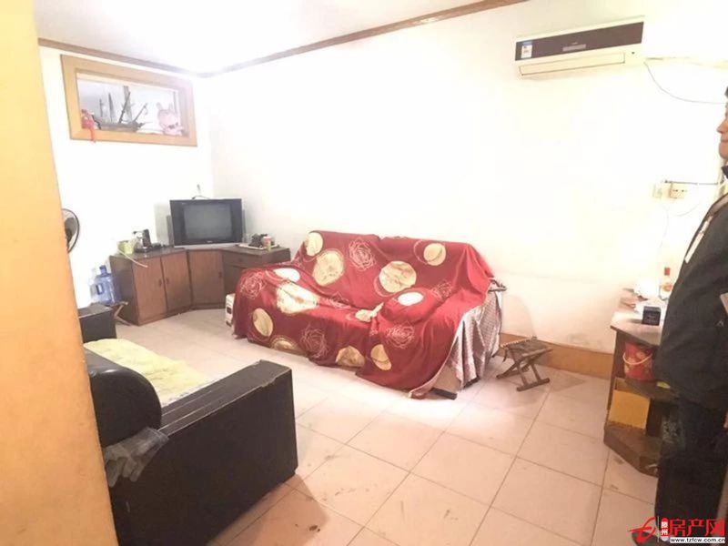 北安居小區(qū)3室中間樓層，學區(qū)房，證滿五可貸款