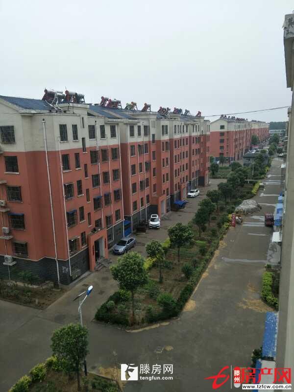 級(jí)索韓莊社區(qū)，精品小兩居出售，送地下室