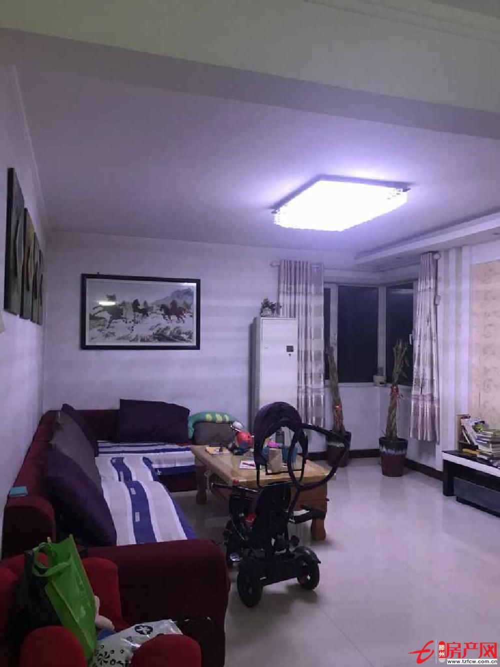 市好房！城B區(qū)1樓，精裝修送家具家電，有證可貸款，