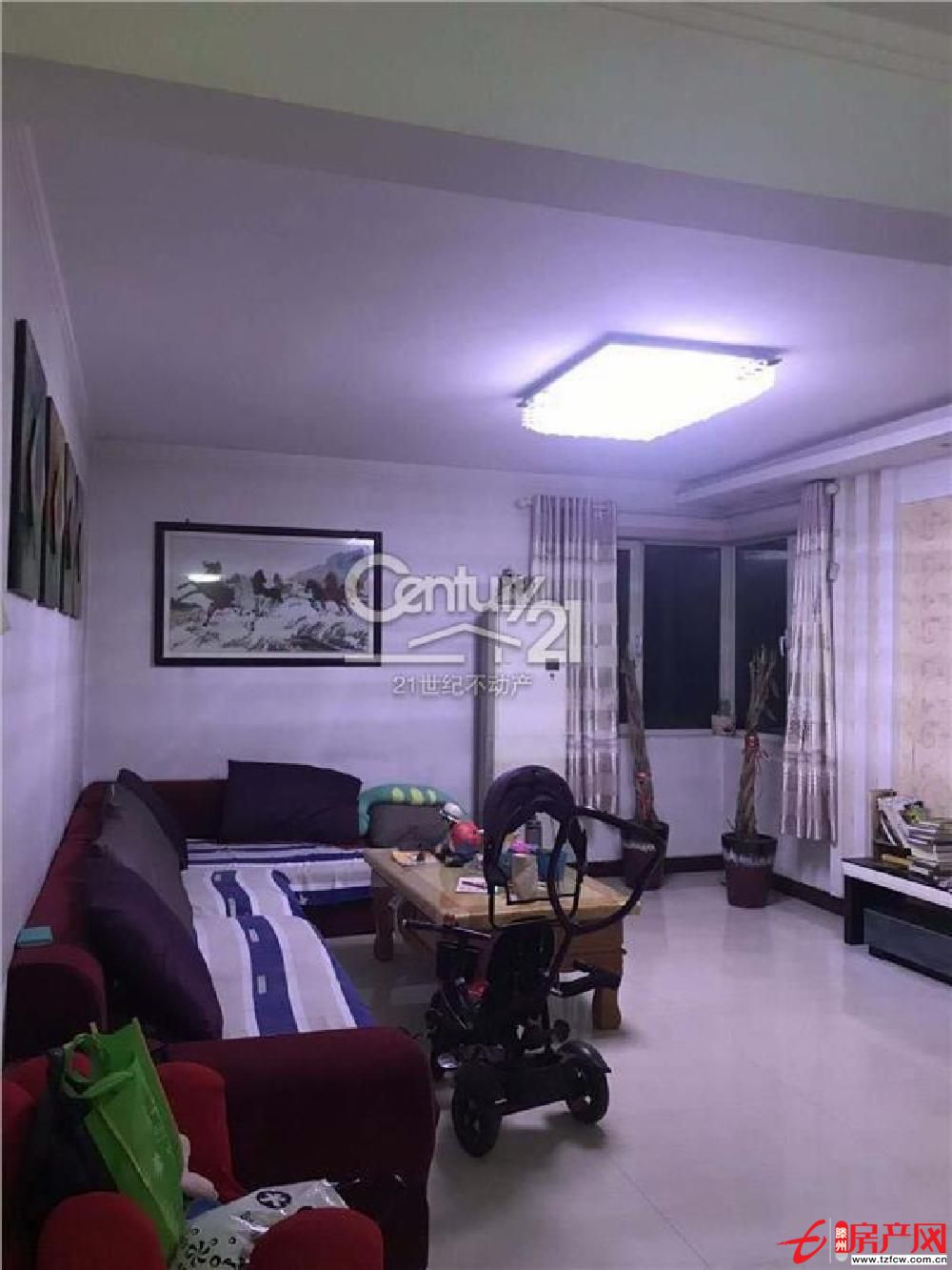 城B區(qū)117平 3室2廳1衛(wèi) 90萬 新證 1樓