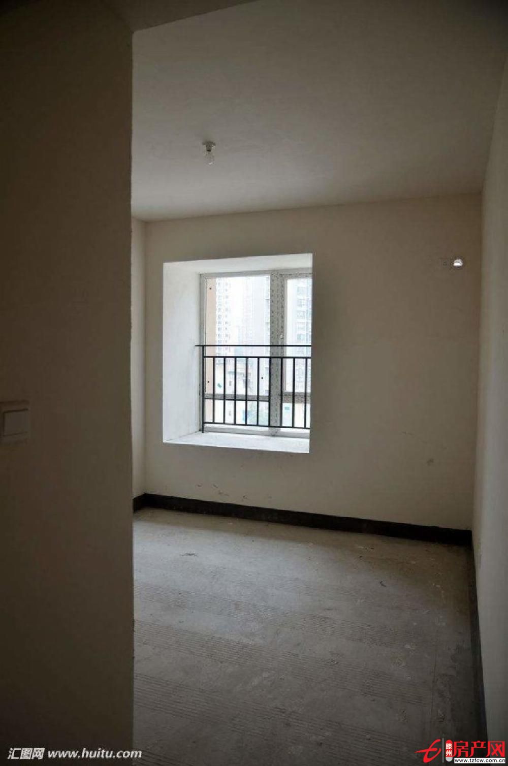 大同印象西區(qū)回遷房，價(jià)格包含上房費(fèi)，儲(chǔ)藏,1.5萬另算