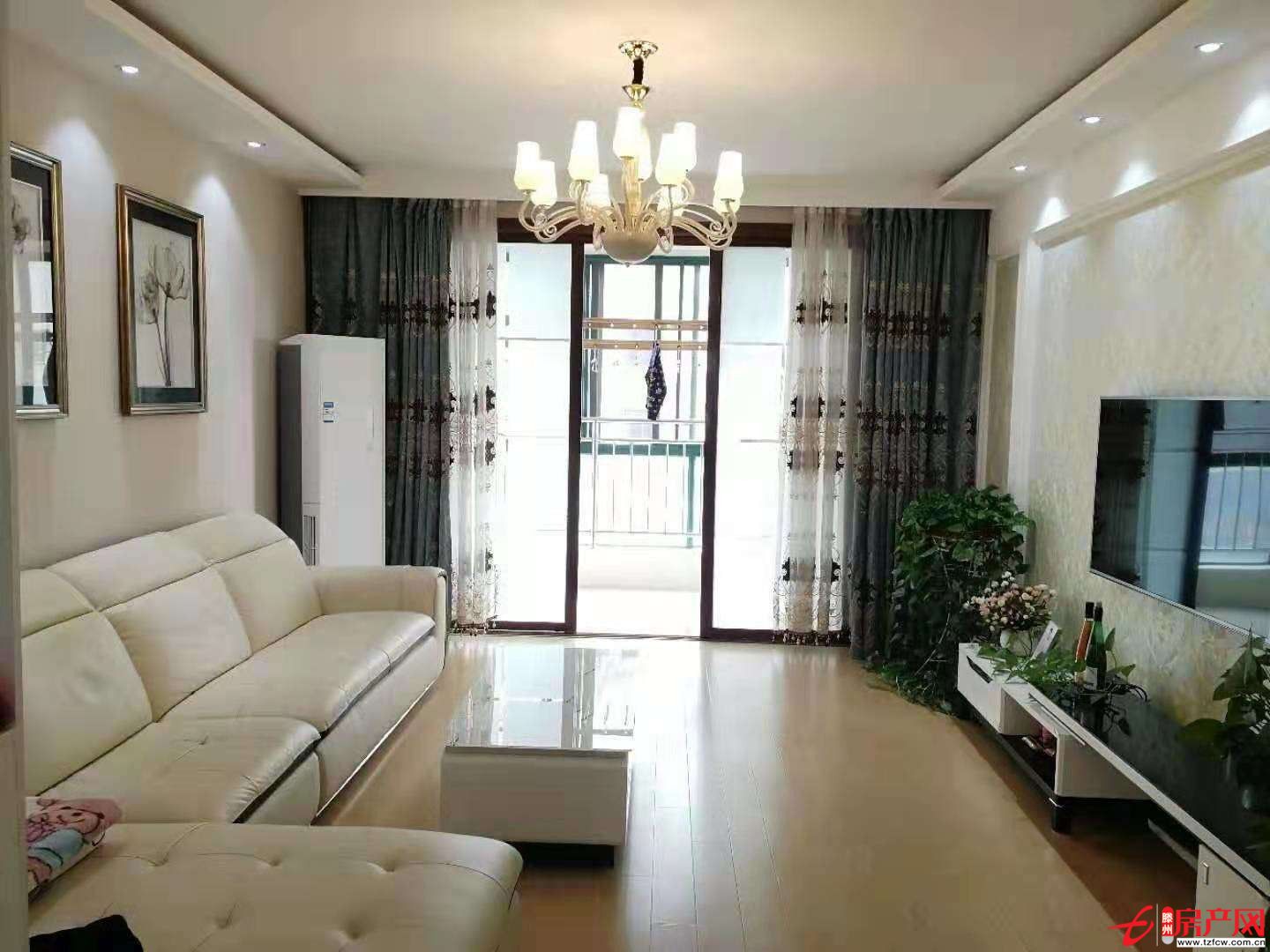 陽光國際 急租 3室2廳 精裝修 家具家電齊全