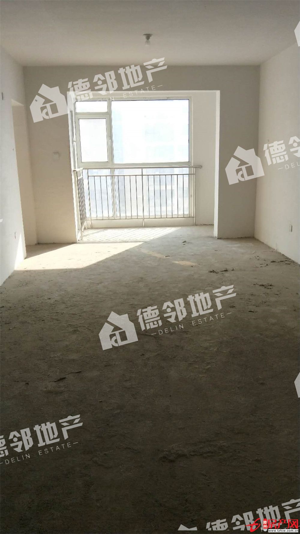 人和藍灣緊鄰一中毛坯大三室南北通透