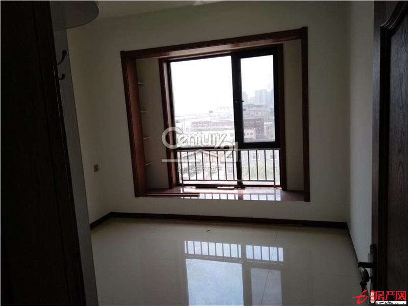 君瑞城，前排全天無(wú)遮擋，精裝修，新證可貸款。無(wú)綁定，