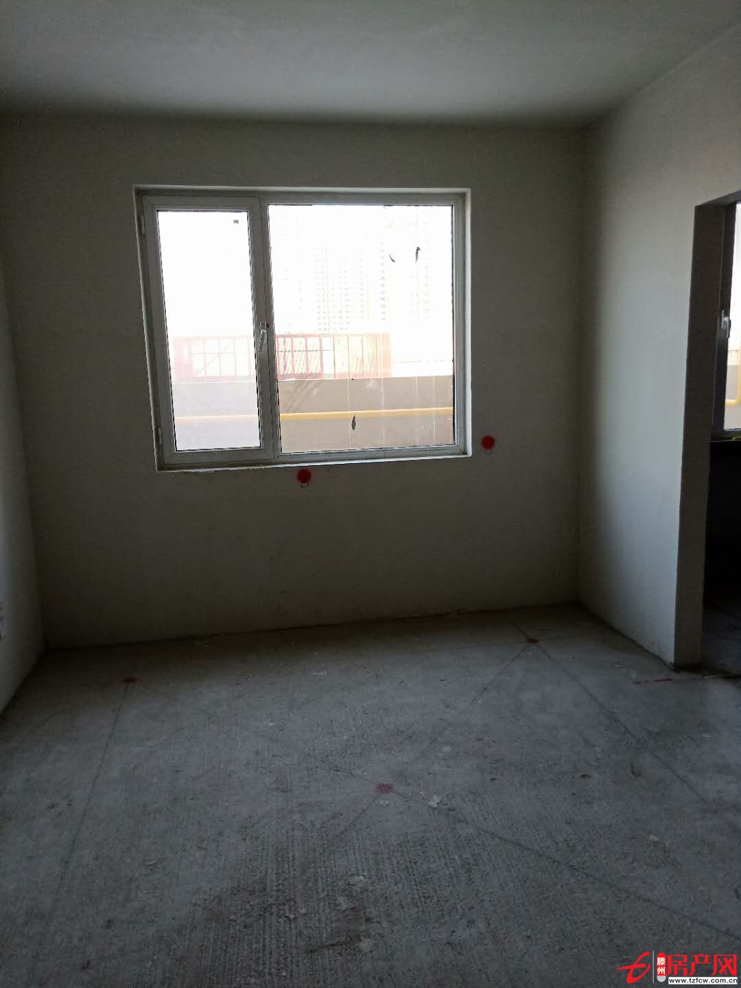 熙城國(guó)際誠(chéng)園 三室兩廳 毛坯房 上房費(fèi)已交 全款押尾款無綁定