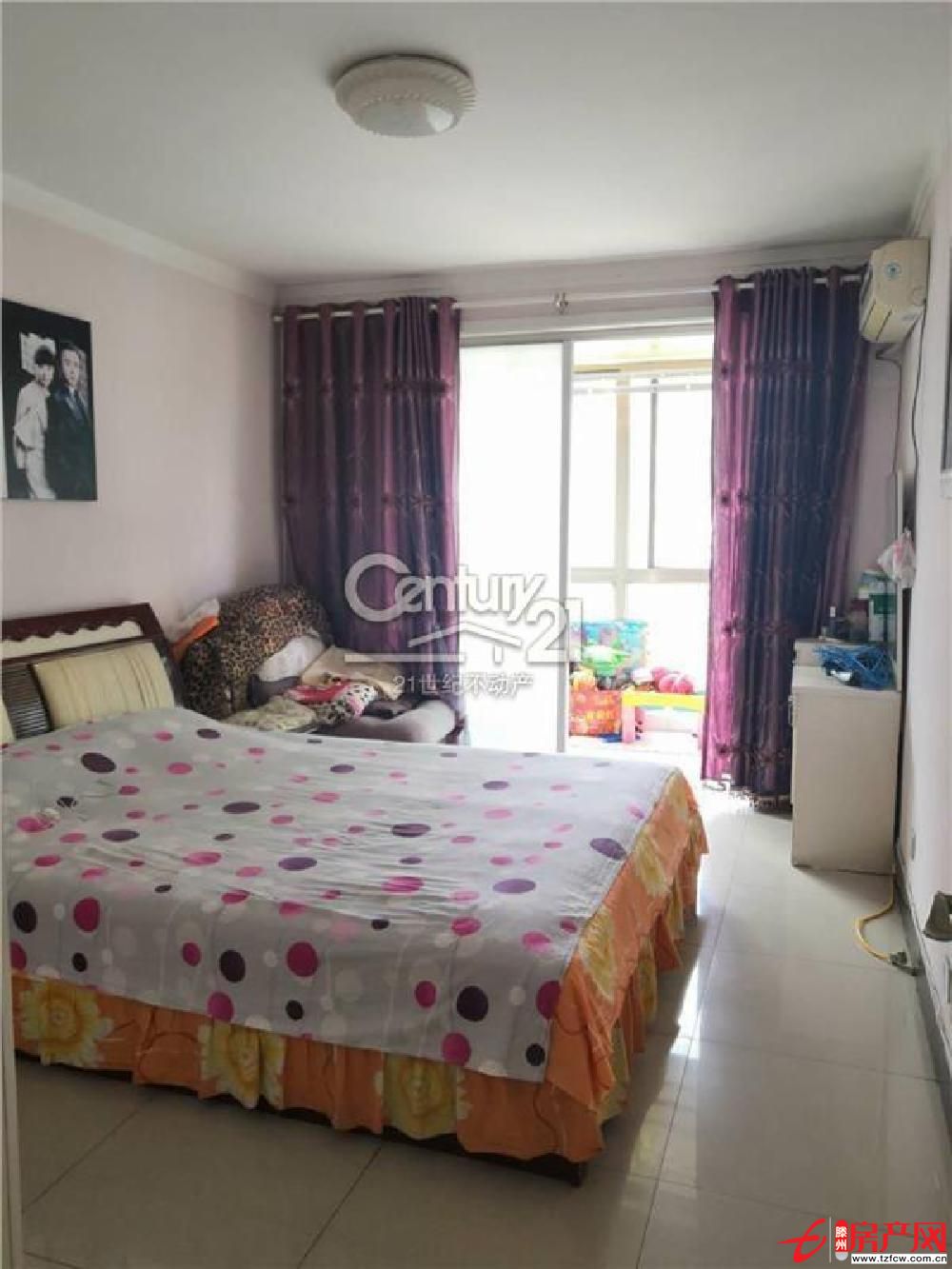 陽光國際，人和藍(lán)灣旁貴和世紀(jì)佳苑多層四樓，有鑰匙，隨時(shí)看房