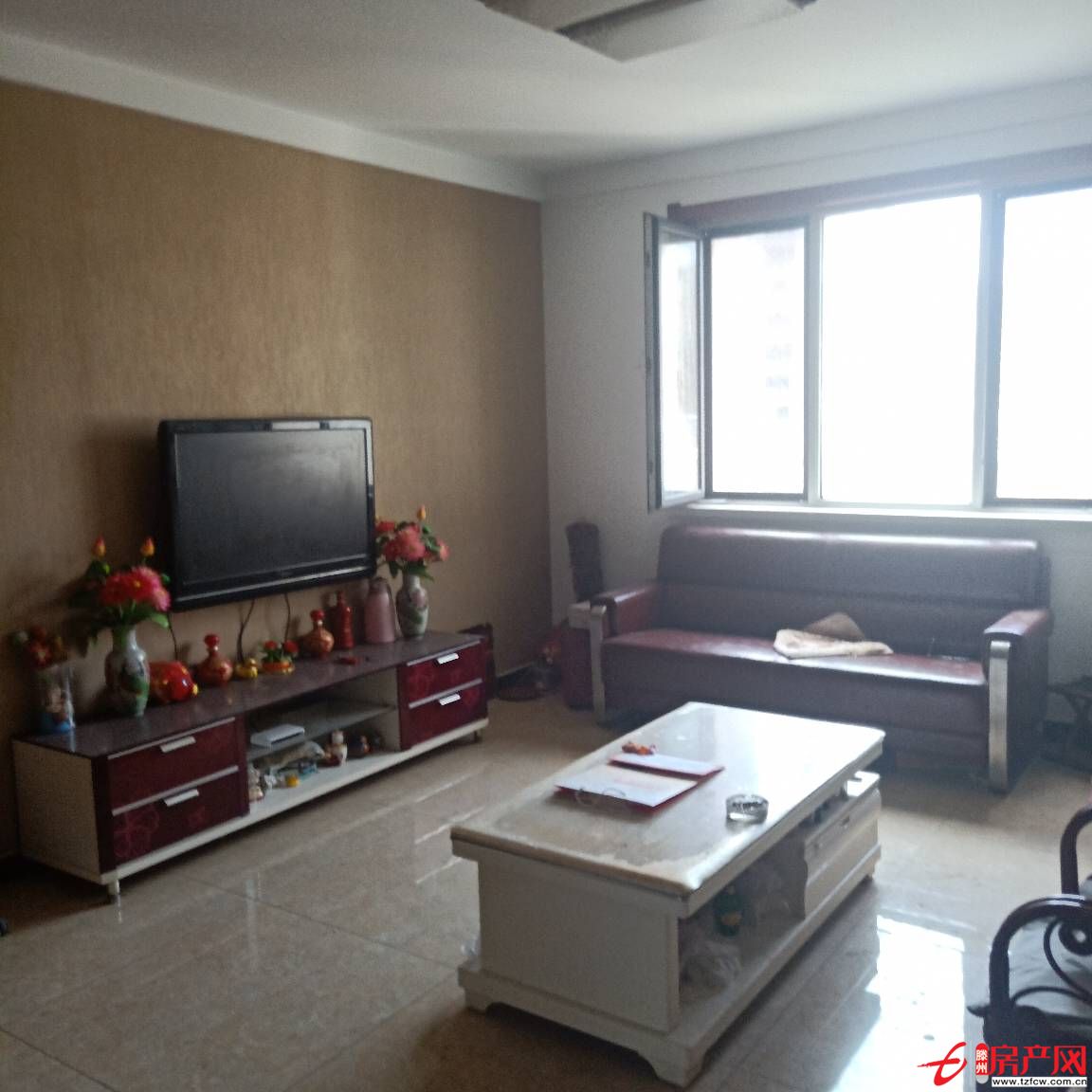 涵翠苑B區(qū)電梯洋房三室兩廳精裝修