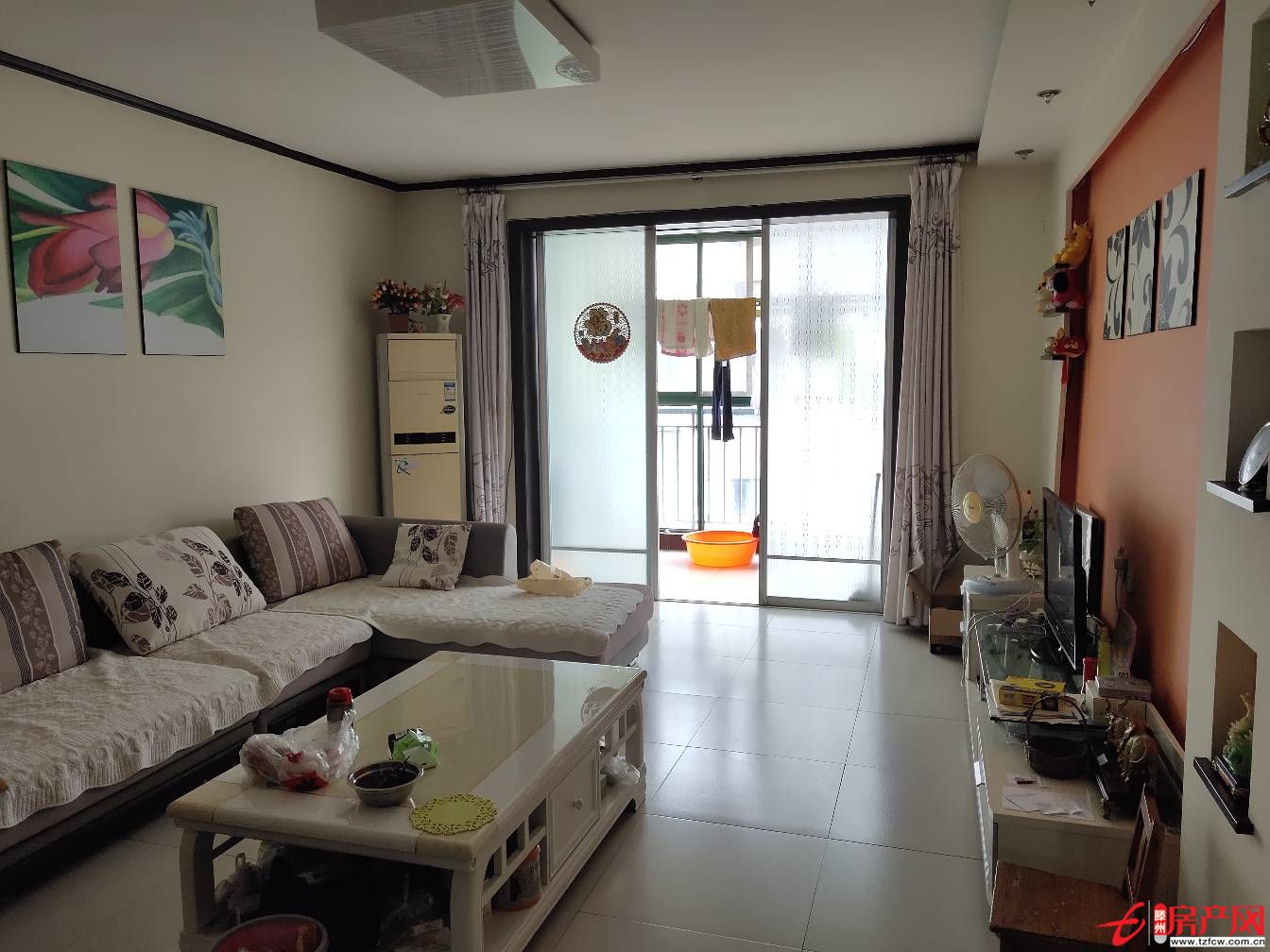 君瑞城旁福臨佳園    多層   證滿5   送儲(chǔ)可貸