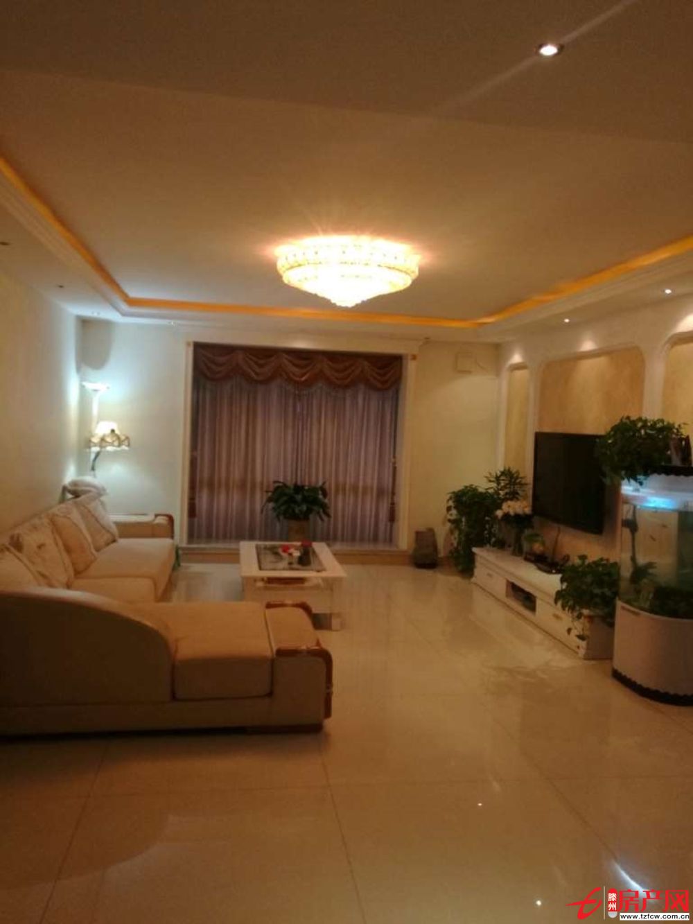 西班牙莊園，電梯洋房，四室兩廳兩衛(wèi)，精裝修，有證，可貸款