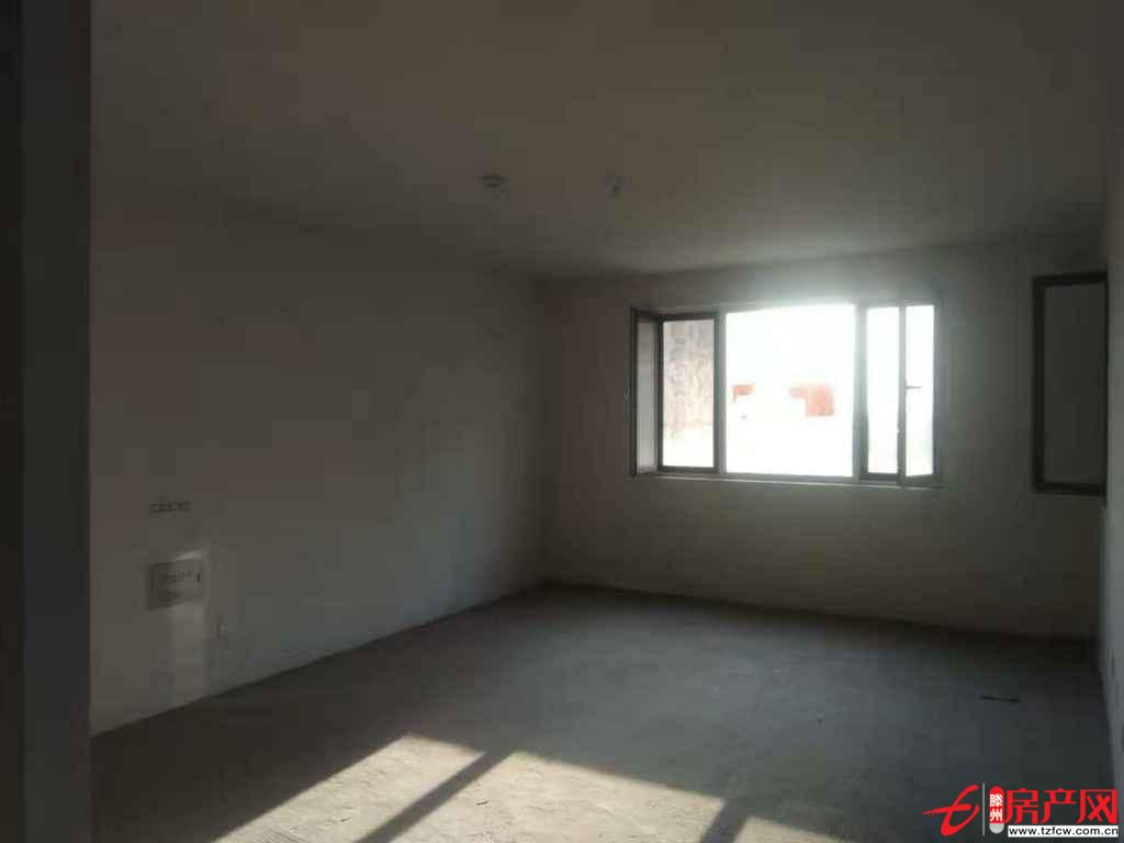 大同印象東區(qū)樓層好采光好戶型方正