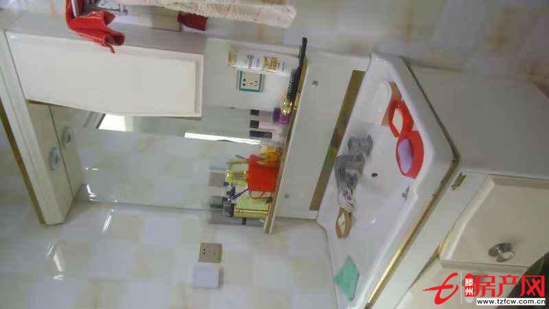 嘉譽商貿(mào)城黃金樓層精裝修全明戶型婚房送儲藏室送部分家具家電