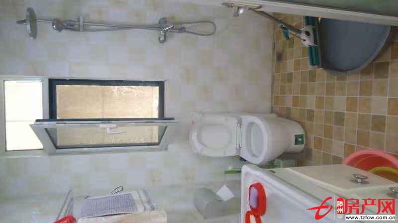 嘉譽(yù)商貿(mào)城最好樓層，馬上下證！先付六十萬精裝修！上學(xué)方便