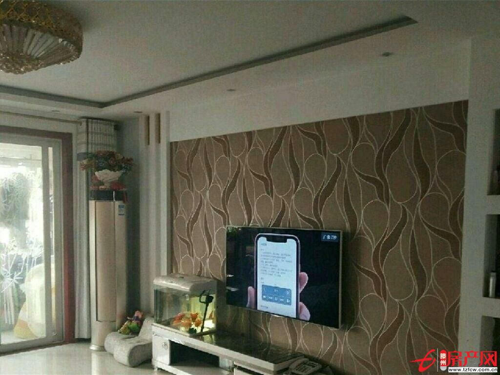 潤(rùn)恒花園回遷房戶型方正通風(fēng)采光好精裝修暖氣燃?xì)鈱拵Ф颊Ｊ褂?>
                    </a>
                </div>
                <div   id=