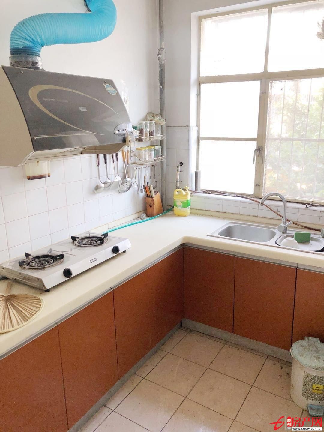 春秋閣學(xué)區(qū)房黃金二樓新證支持貸款送儲(chǔ)藏室