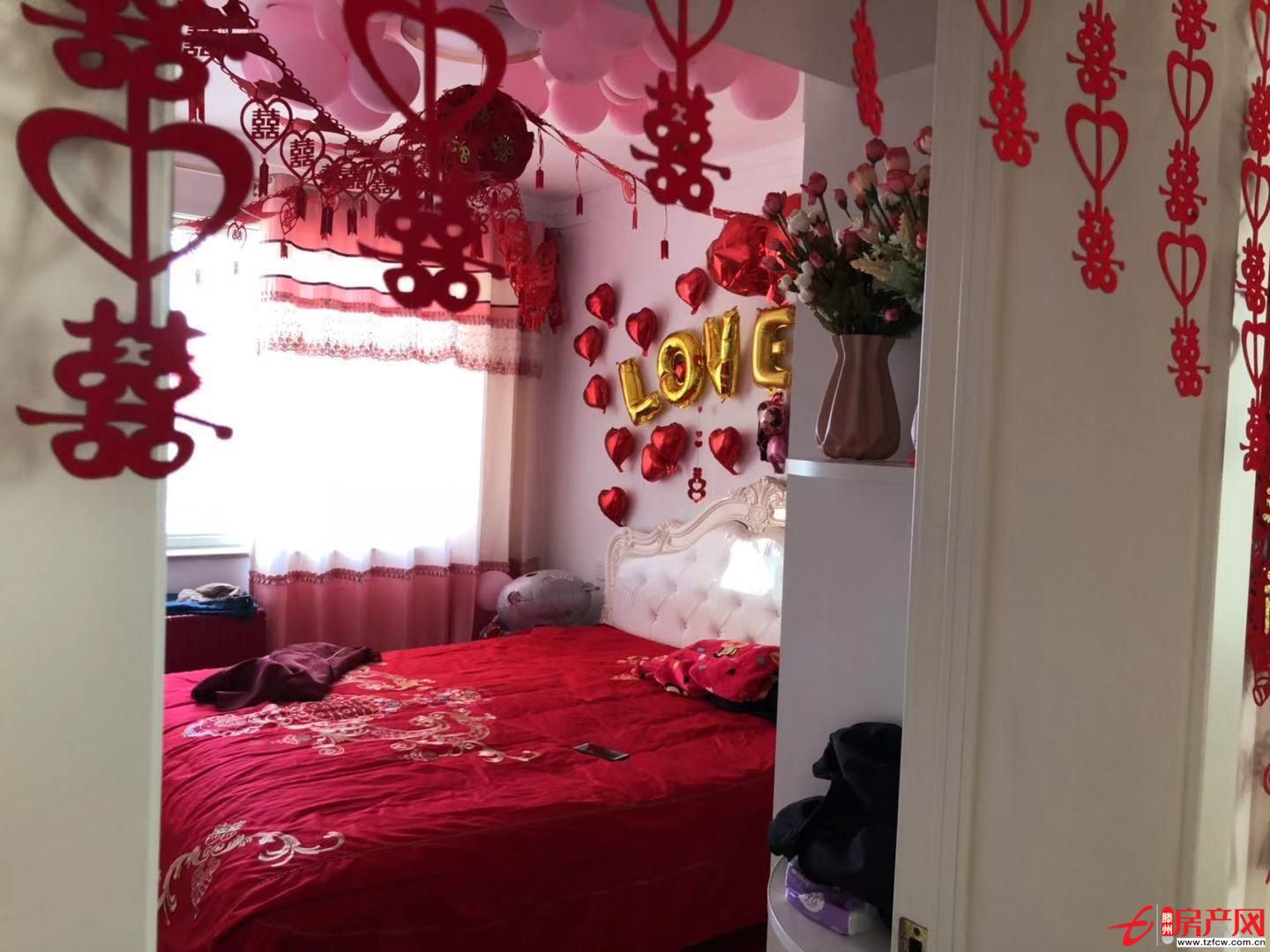 鴻福佳苑學區(qū)房中間樓層精裝修送儲藏室