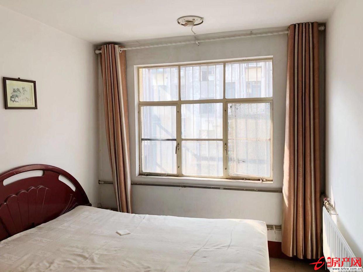 春秋閣學(xué)區(qū)房黃金二樓新證支持貸款送儲藏室