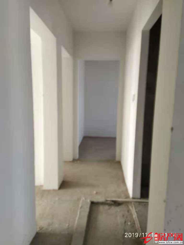 中央城黃金樓層觀景經(jīng)典三室房新證兩室向陽毛坯可隨意裝修