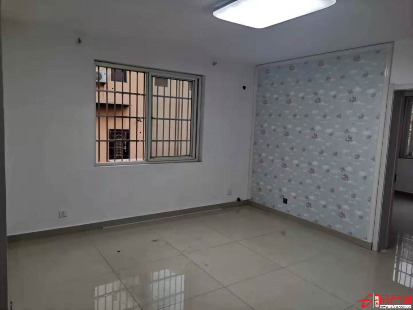 陽(yáng)光麗景 經(jīng)典三室 證滿兩年可貸款 無(wú)綁定