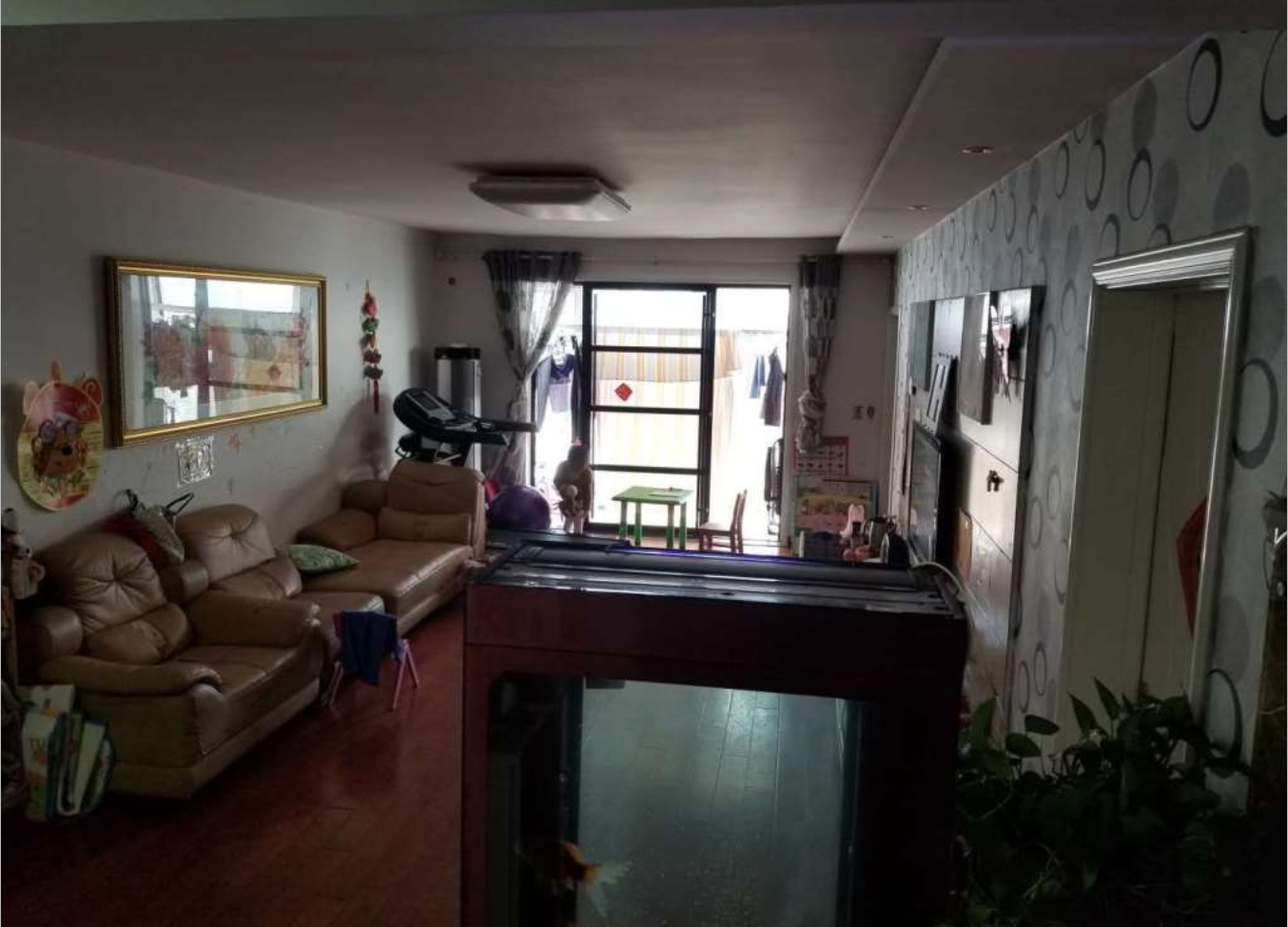 麗都水岸名仕區(qū)好樓層，送車位，兩室一廳朝陽，可貸款