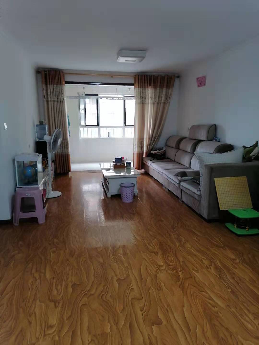 金河灣精裝修2室2廳1衛(wèi)100m21500元/月家具家電